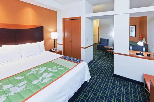 Fairfield Inn & Suites Tulsa Southeast/Crossroads