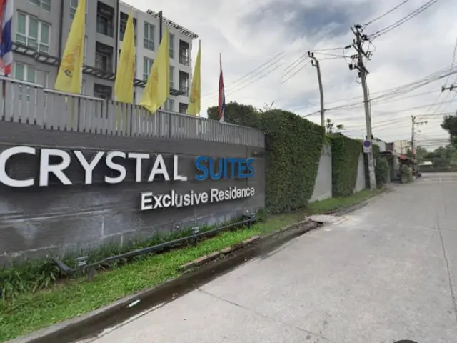 Crystal Suites Suvarnabhumi Airport