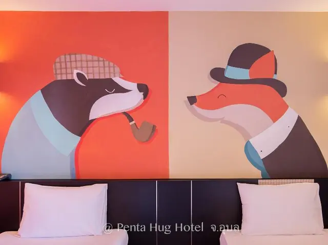 Pentahug Hotel