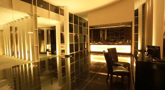 Grand Kecubung Hotel
