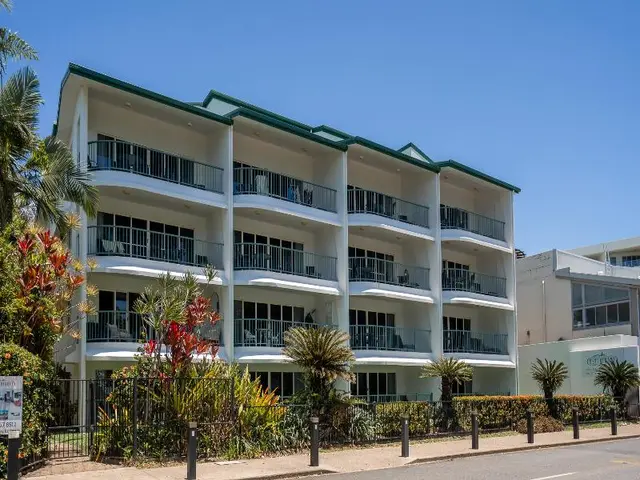 Beachfront Apartments on Trinity Beach