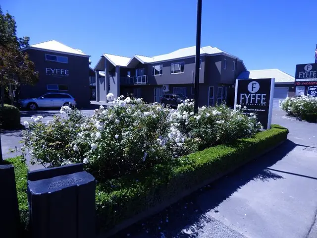 Fyffe On Riccarton