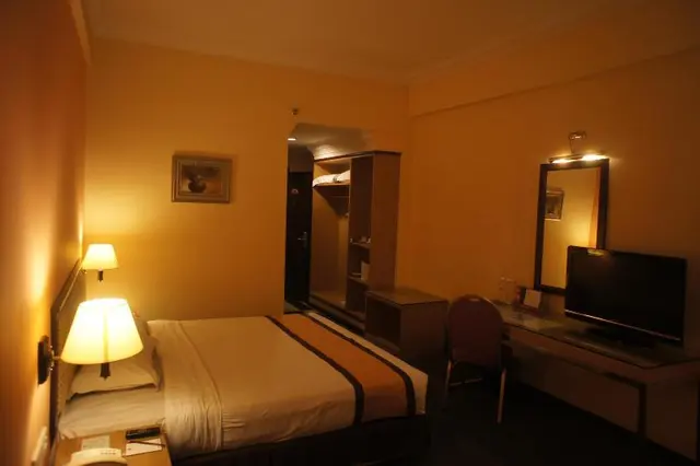 Tyng Garden Hotel