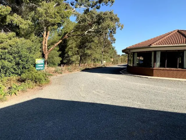 Kingswood Motel Apartments