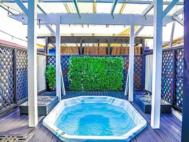 Crash Palace Backpackers