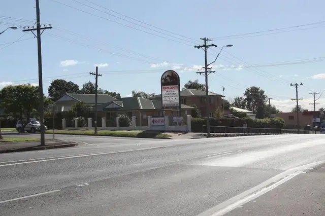 Across Country Motor Inn