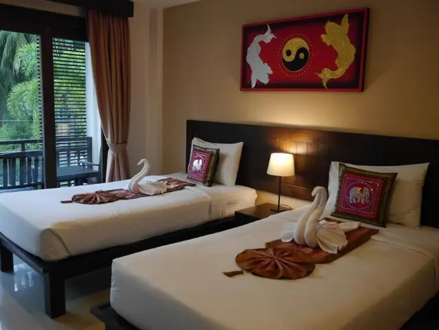 Ampha Place Hotel