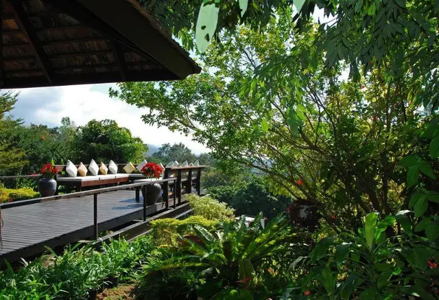 Vanilla hill (hill lodge)