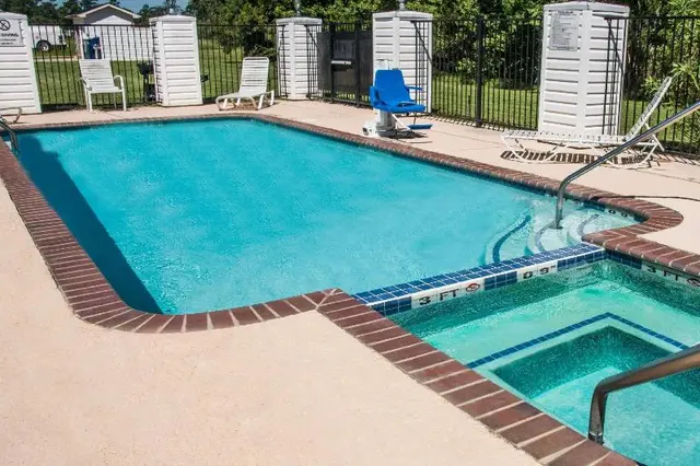 Super 8 by Wyndham Kountze Big Thicket Nat'l Pres