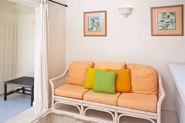 Regent Apartments