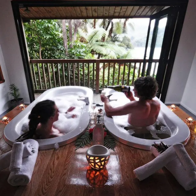 Lochmara Lodge
