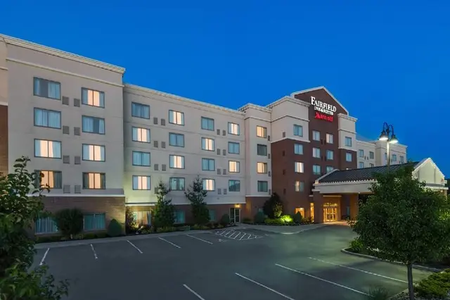 Fairfield Inn & Suites By Marriott Buffalo Airport