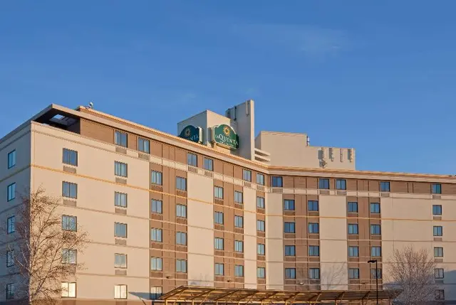La Quinta Inn & Suites Boston Somerville