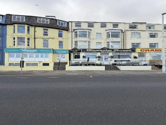 Earlsway Hotel