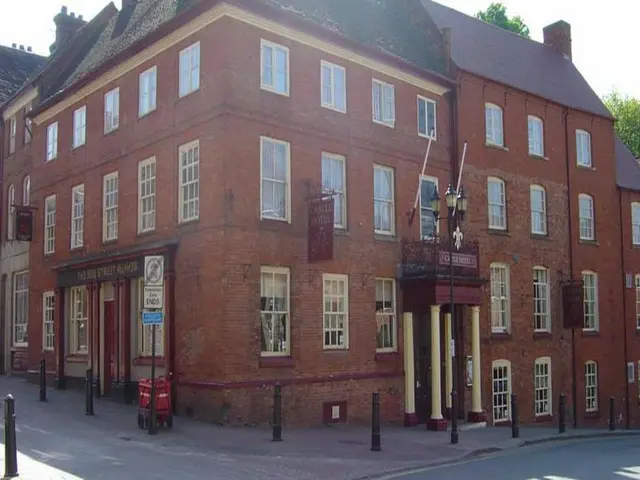 Castle Hotel