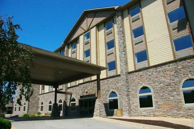 Castle Rock Resort and Water Park
