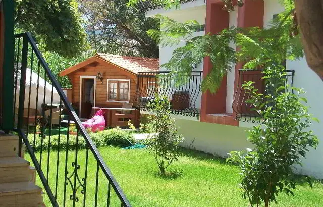 Kriss Hotel