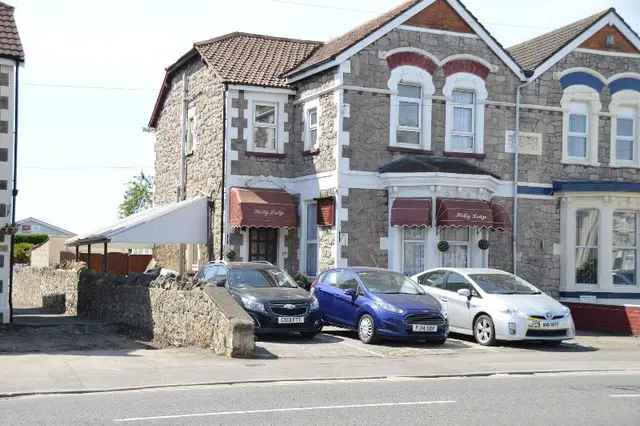 Holly Lodge Guest House