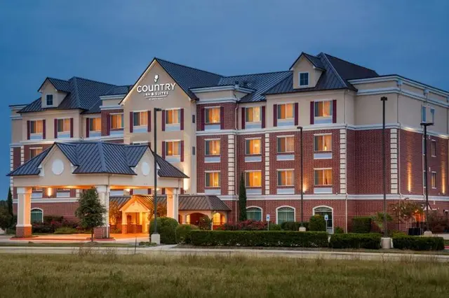 Country Inn & Suites by Radisson, College Station