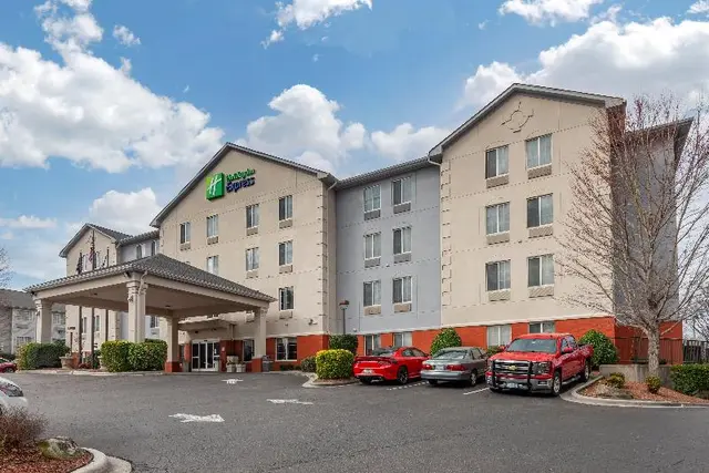 Holiday Inn Express Charlotte West - Gastonia