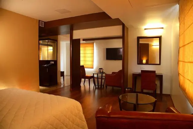 Grand Gardenia Hotel
