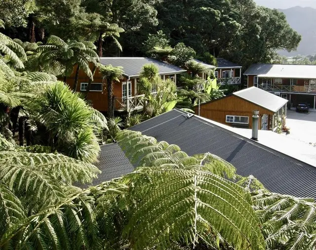 Anchor Lodge Resort