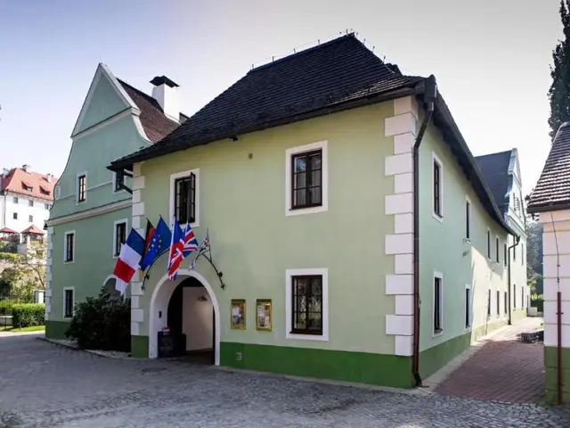 LH Hotel Gold