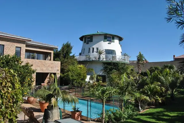 Cape Oasis Guesthouse