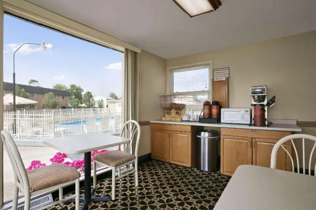 Sandusky Inn