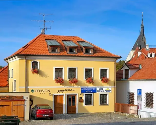 Garni Mysí Díra