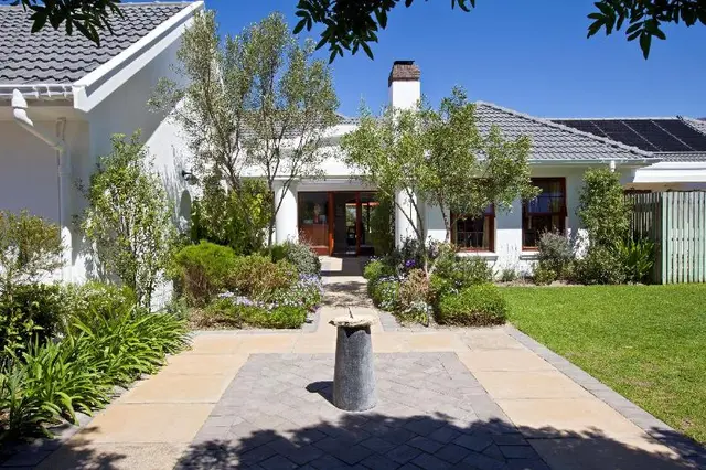 Dongola House