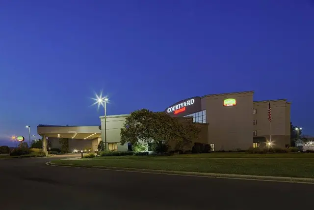 Courtyard Columbus West Hilliard
