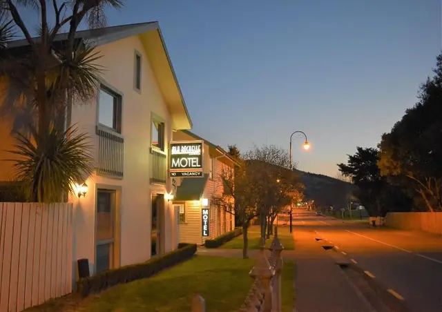 Aspire La Rochelle Motel
