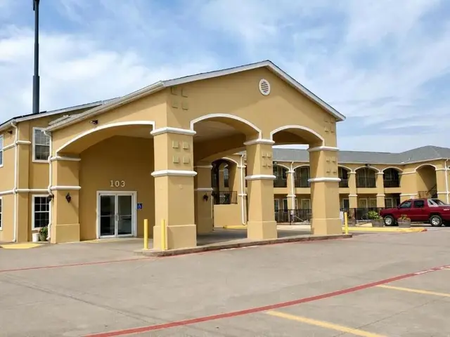 Scottish Inns & Suites Forney East Dallas TX