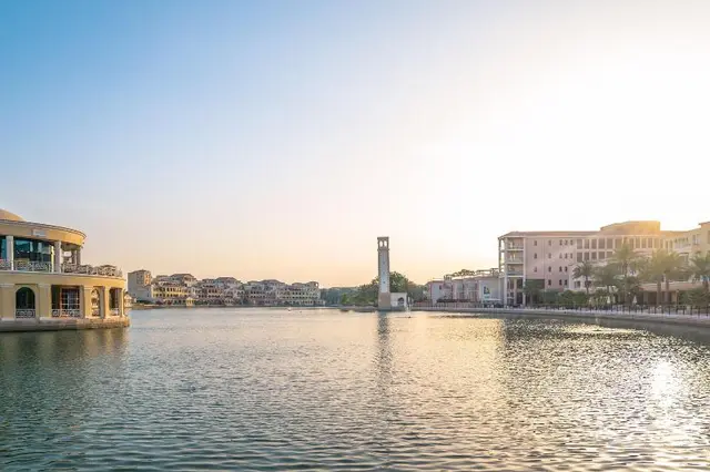 Copthorne Lakeview Executive Apartments, Green Com