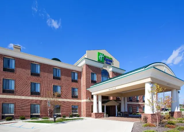 Holiday Inn Express Hotel & Suites Chesterfield