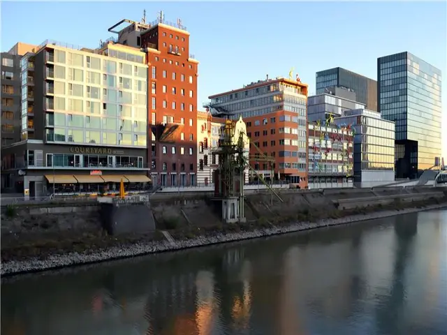 Courtyard By Marriott Düsseldorf Hafen