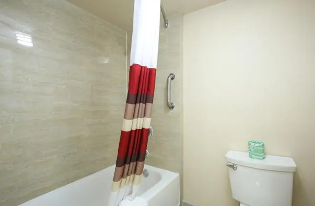 Red Roof Inn North Dallas - Park Central