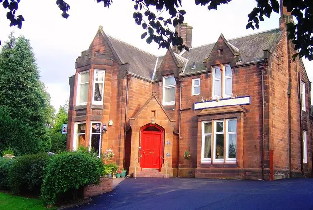 Huntingdon House
