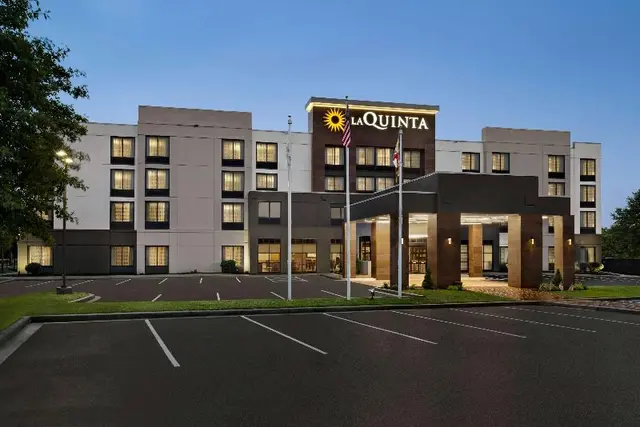 La Quinta Inn & Suites Newark - Elkton