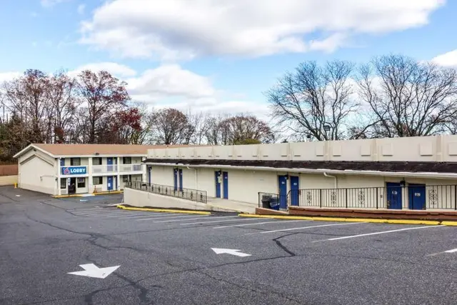 Motel 6 Brunswick NJ