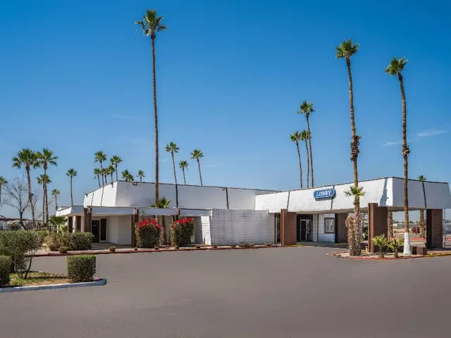 Travelodge by Wyndham Imperial/El Centro