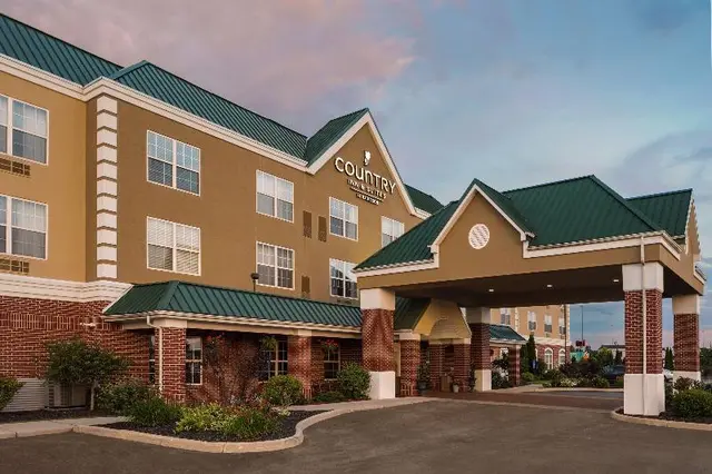 Country Inn & Suites by Radisson, Findlay, OH