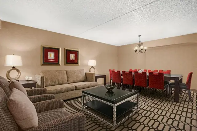 Delta Hotels by Marriott Fargo