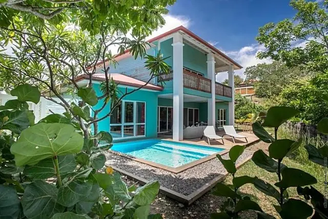 Le Cap Est Lagoon Resort