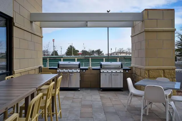 Home2 Suites By Hilton - Bowling Green