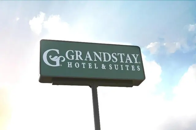 Crossings Inn & Suites by GrandStay