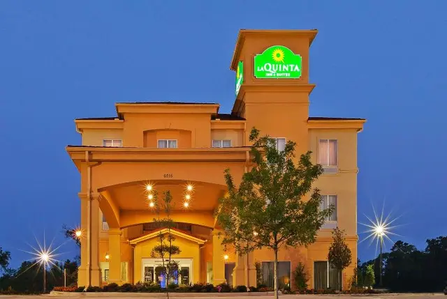 La Quinta Inn & Suites Marshall