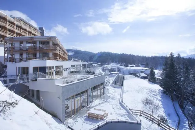 Nidum Casual Luxury Hotel
