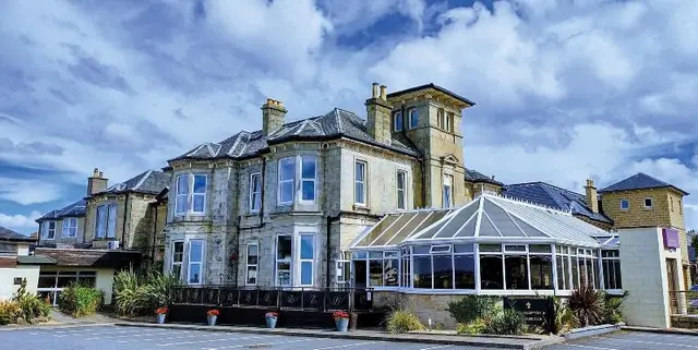 Fairfield House